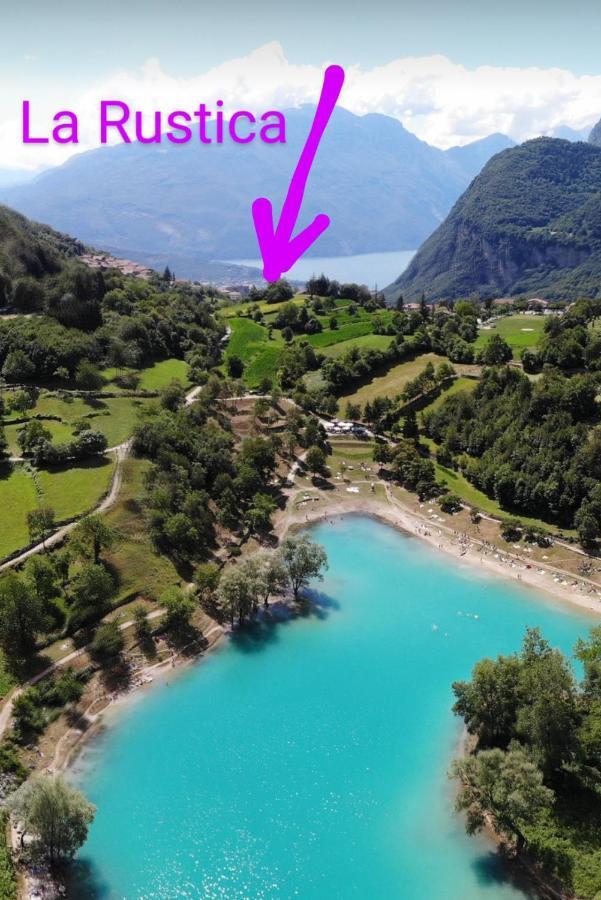 Rustica Sul Lago Tenno Primo Piano Exterior foto